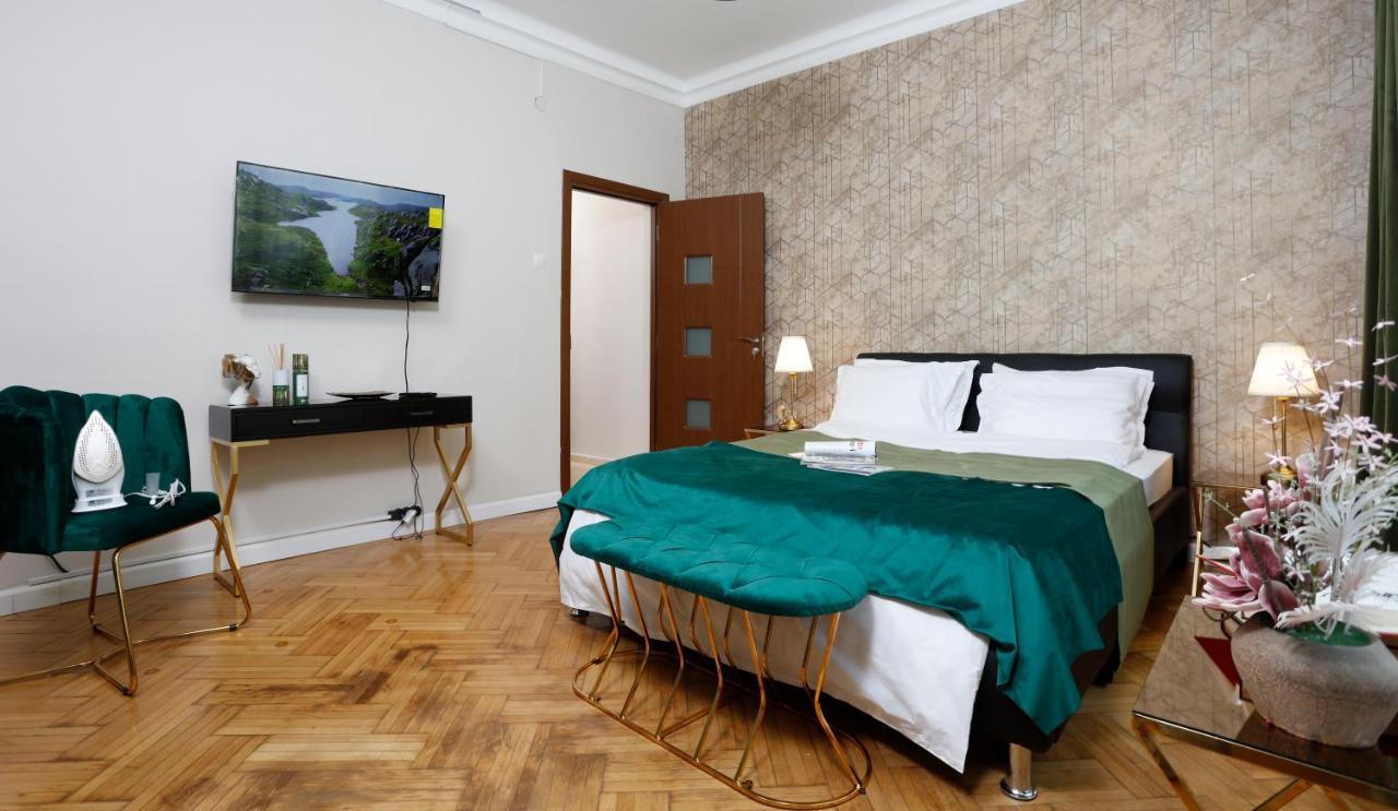Apartmán Grand Phillip Cismigiu Park Downtown Bukurešť Exteriér fotografie